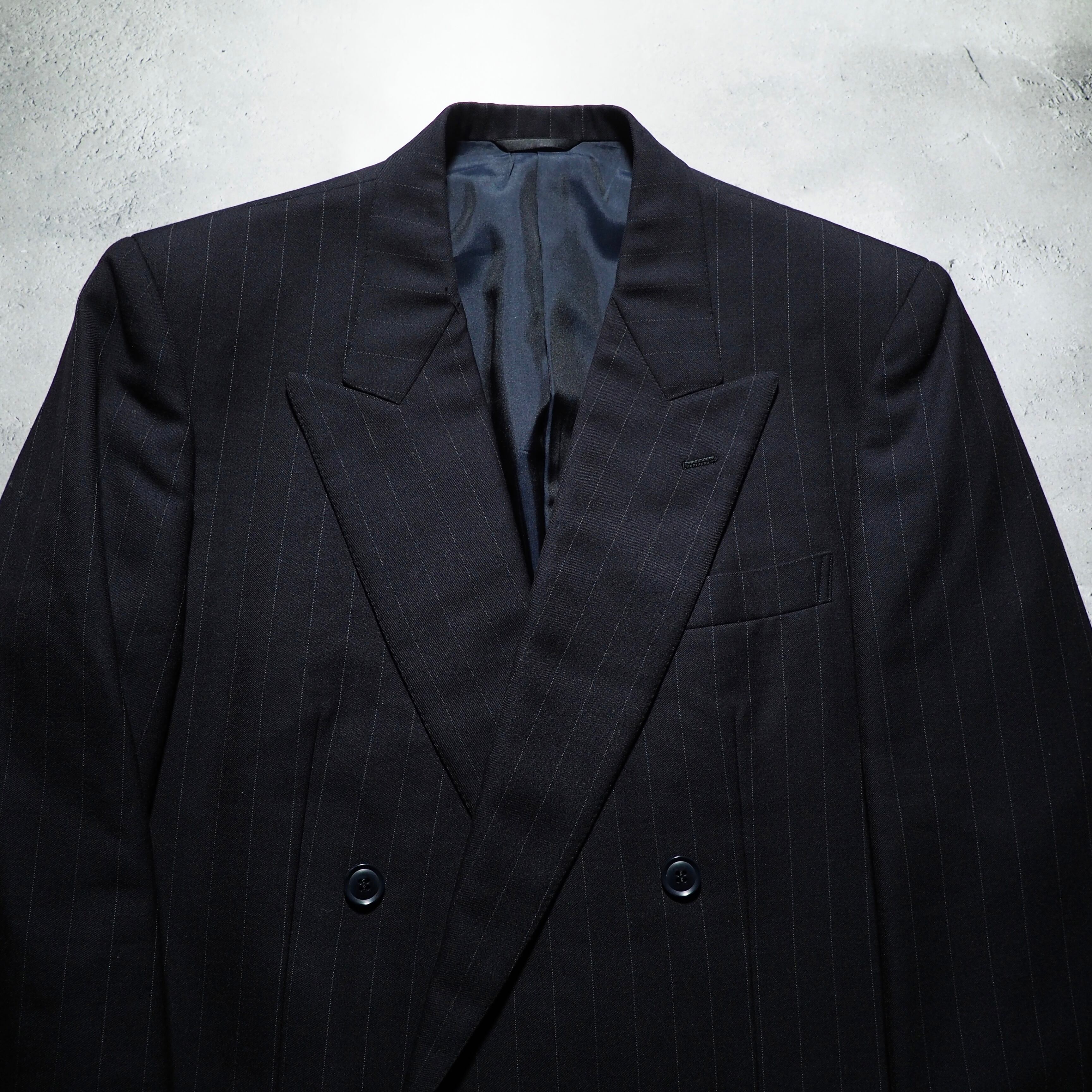 1980 - 90s Beautiful Black stripe vintage Double tailored jacket