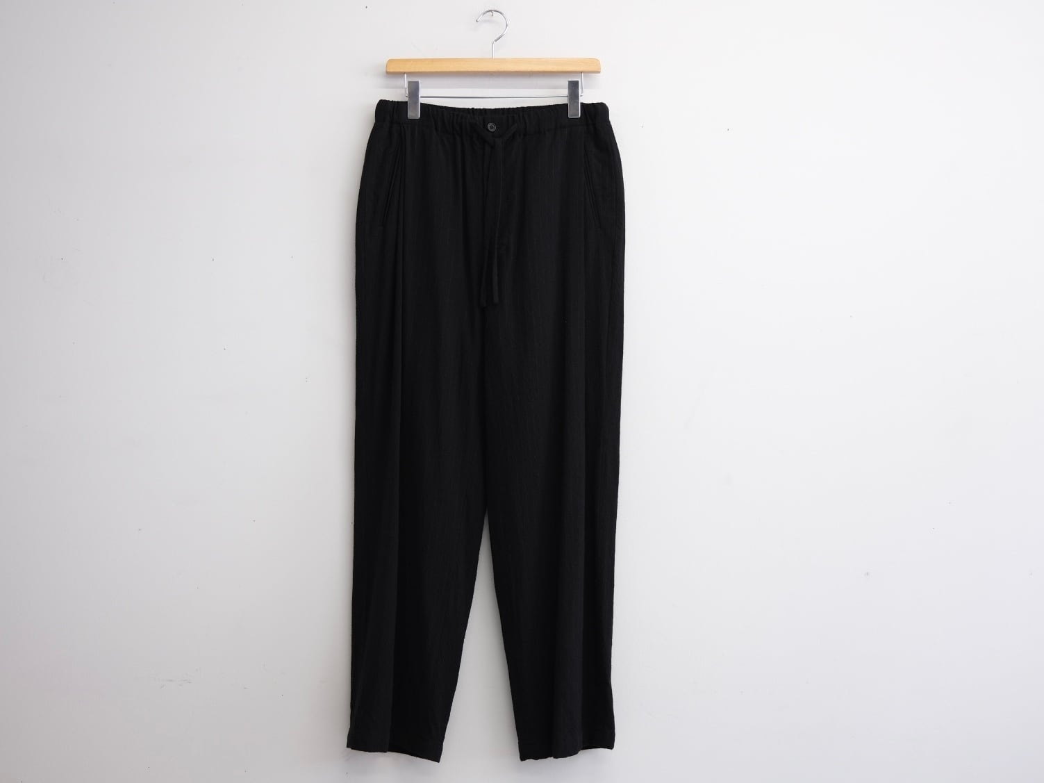 パンツ ULTERIOR SHETLAND WOOL SILK TROUSERS 4 ULTERIOR SHETLAND WOOL SILK TROUSERS 4 LIVING | 2022AW