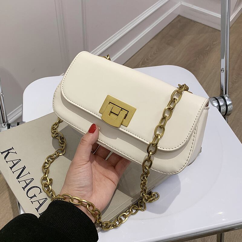 チェーン サマーレッド 夏物 スクウェア メッセンジャーバッグ 手作りハンドバック20814557015