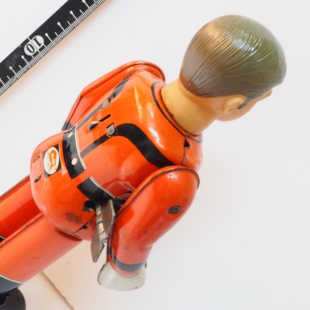 ブルマァク【MAT隊員ヘルメット欠 動作不良】ブリキ ゼンマイ歩行 