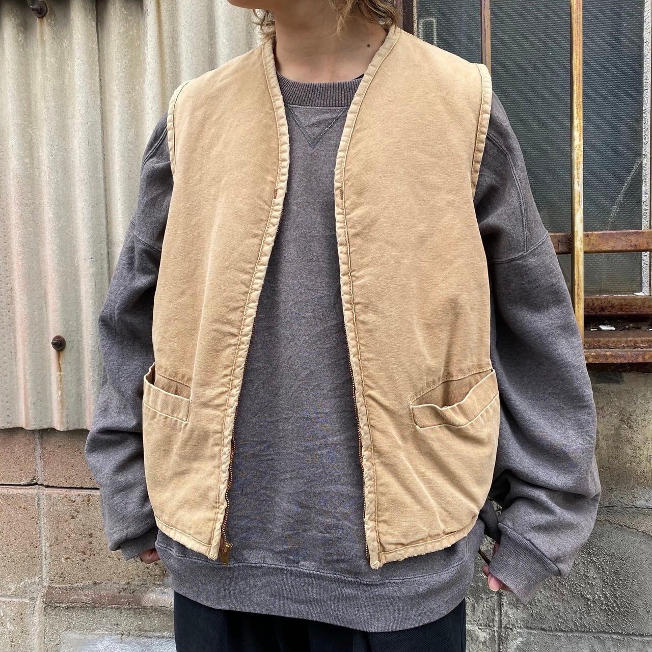 アメリカ製 Carhartt ダックベスト ボア 革タグ ネイビー M