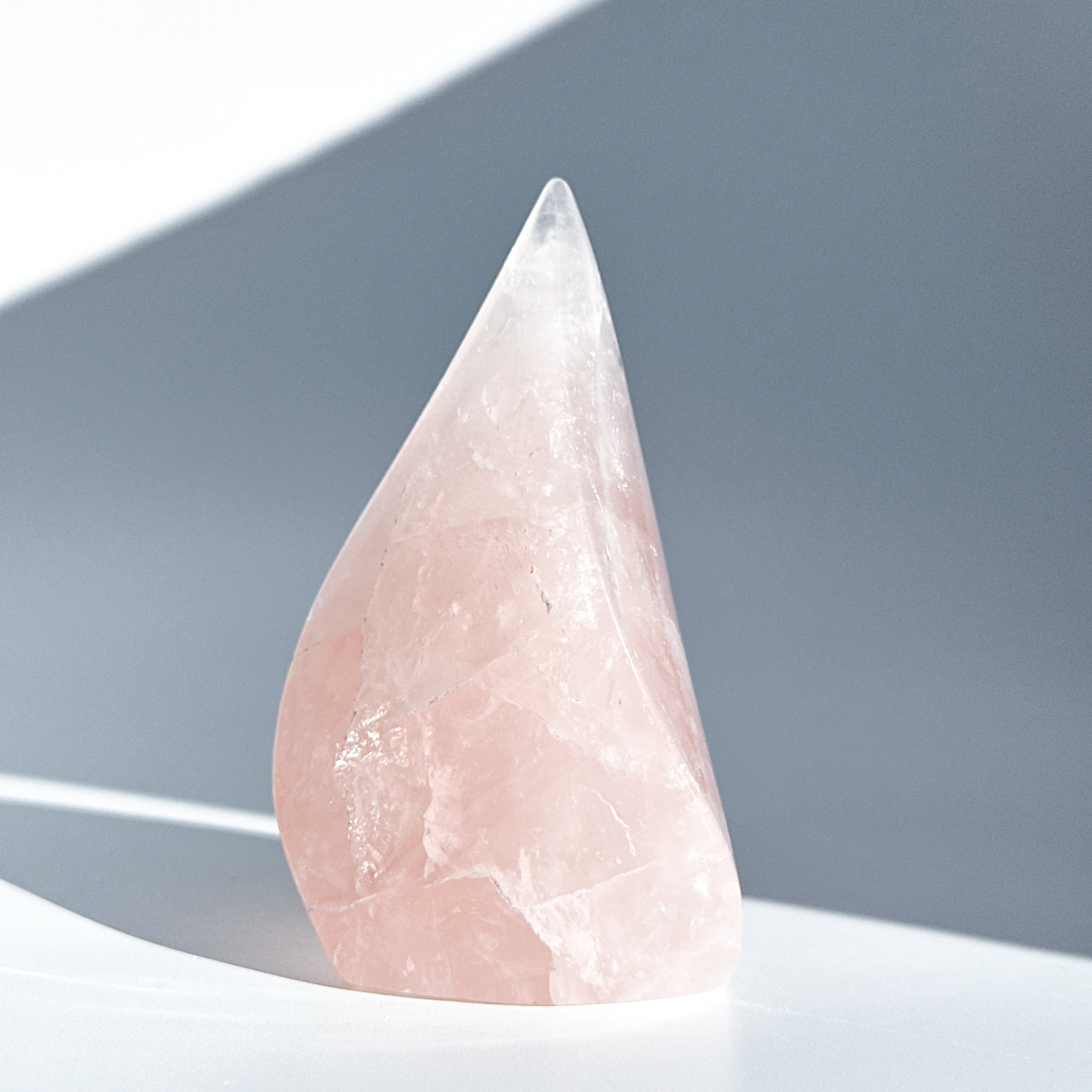 ローズクォーツ | Kamoku［カモク］インテリア天然石・鉱物のネット