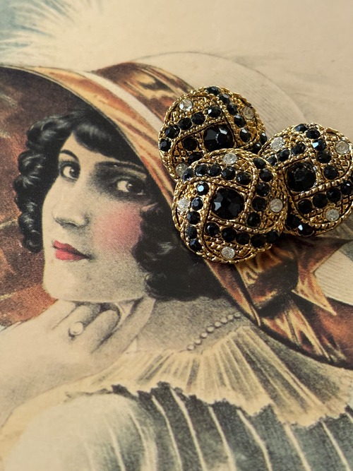 15mm 輸入デザインボタン メタル×ストーン ゴールド×ブラック アクセサリーパーツ デコレーション材 フラワーモチーフ