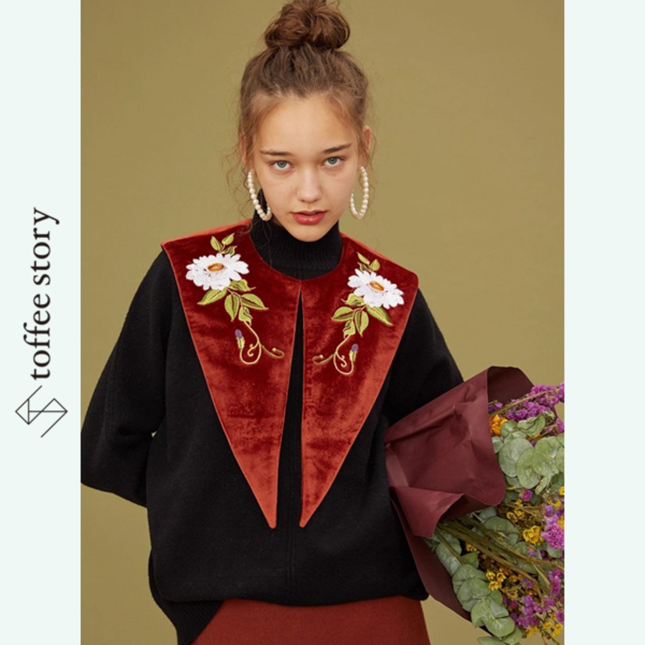 【2color】静かな実りと花咲く刺繍のベルベットケープ 《C0265》