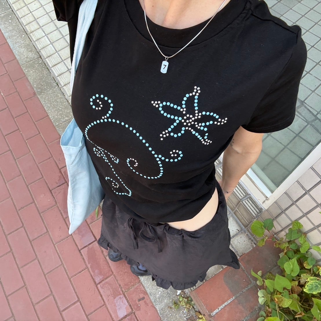 ヒトデモチーフ ラインストーン コンパクト半袖Tシャツ_LN03931
