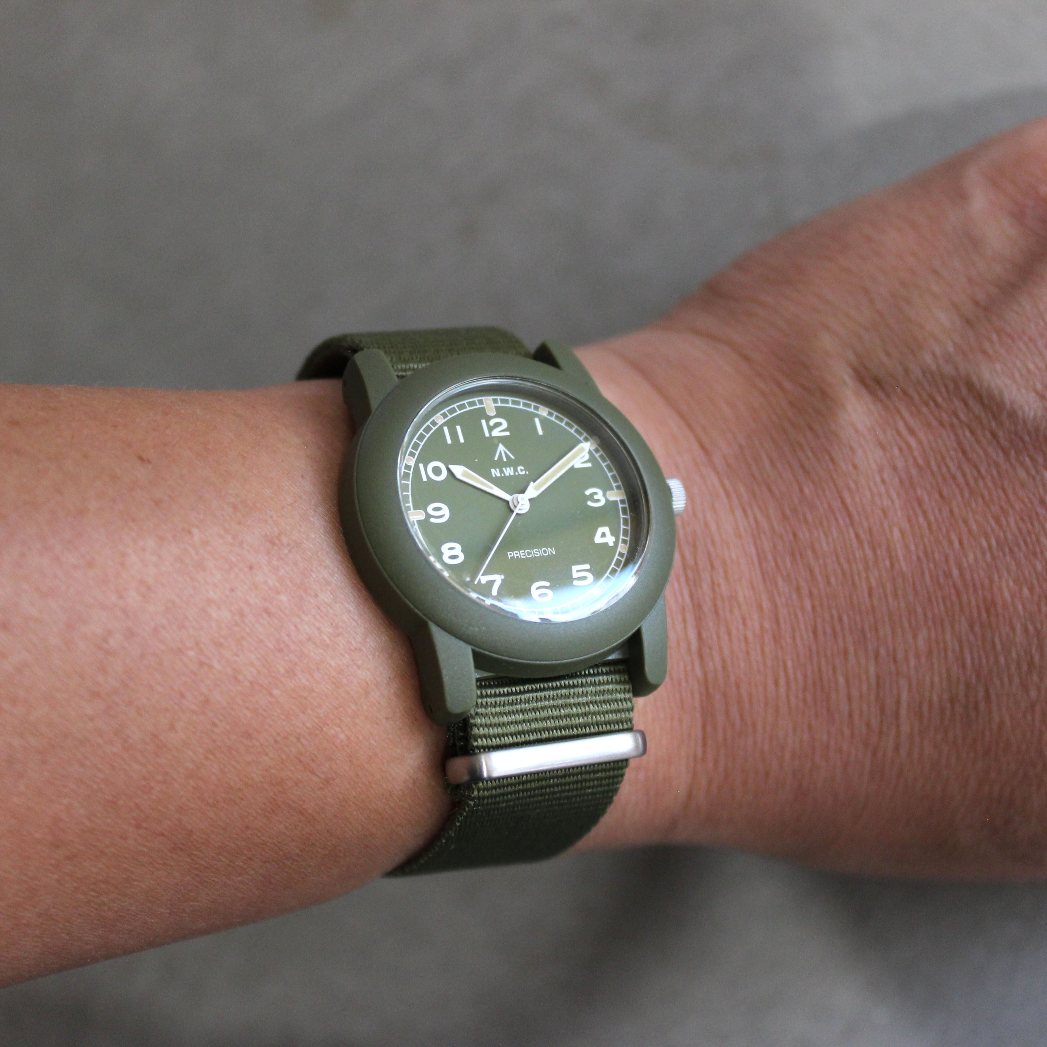 NAVAL MILITARY WATCH Mil.-08Ca Camper TYPE KHAKI (Olive Green