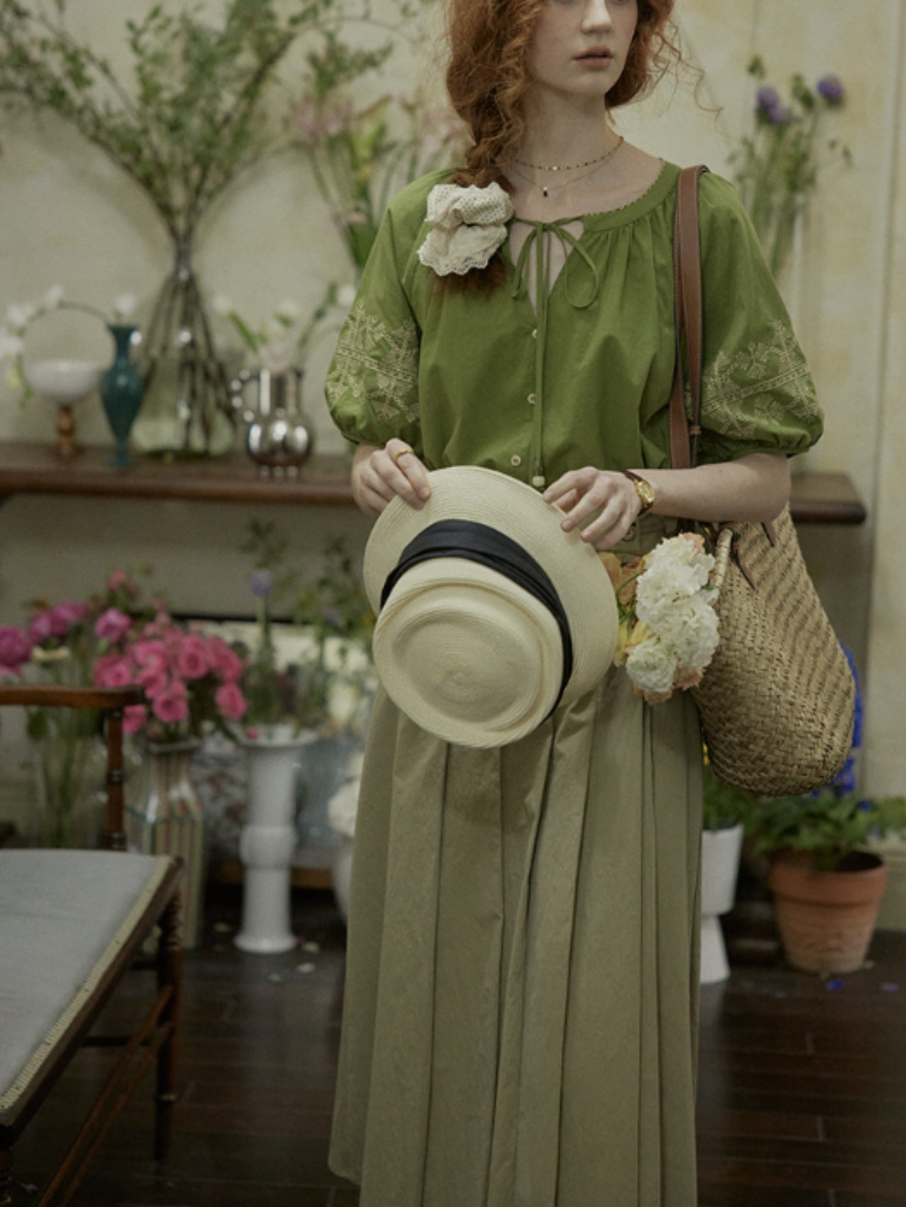 Jardin Vert Embroidery Blouse F0711
