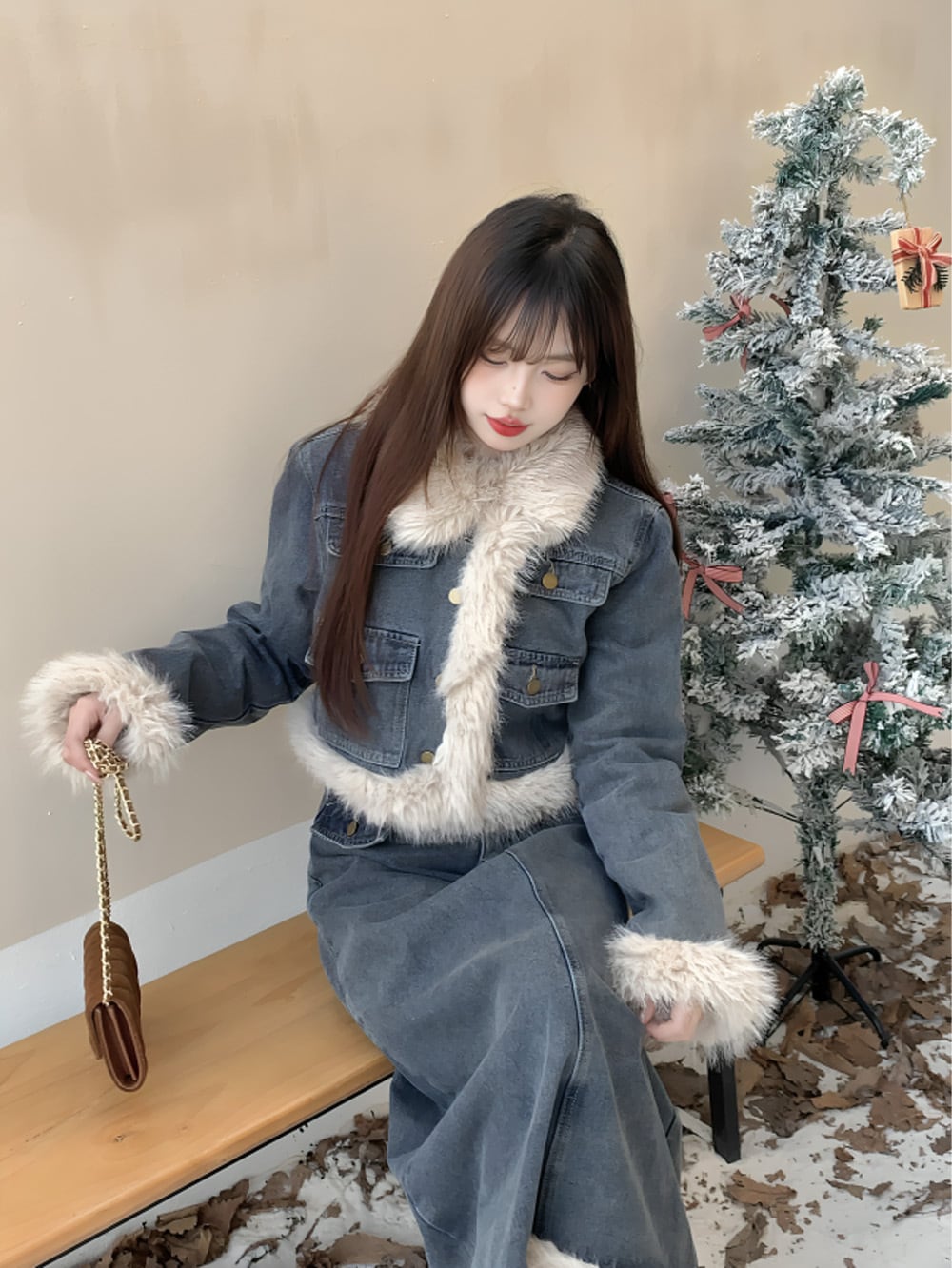 【新品・袋未開封】ファーデニムセットアップ ポイントファーデザインロング＆ショートデニムセットアップ