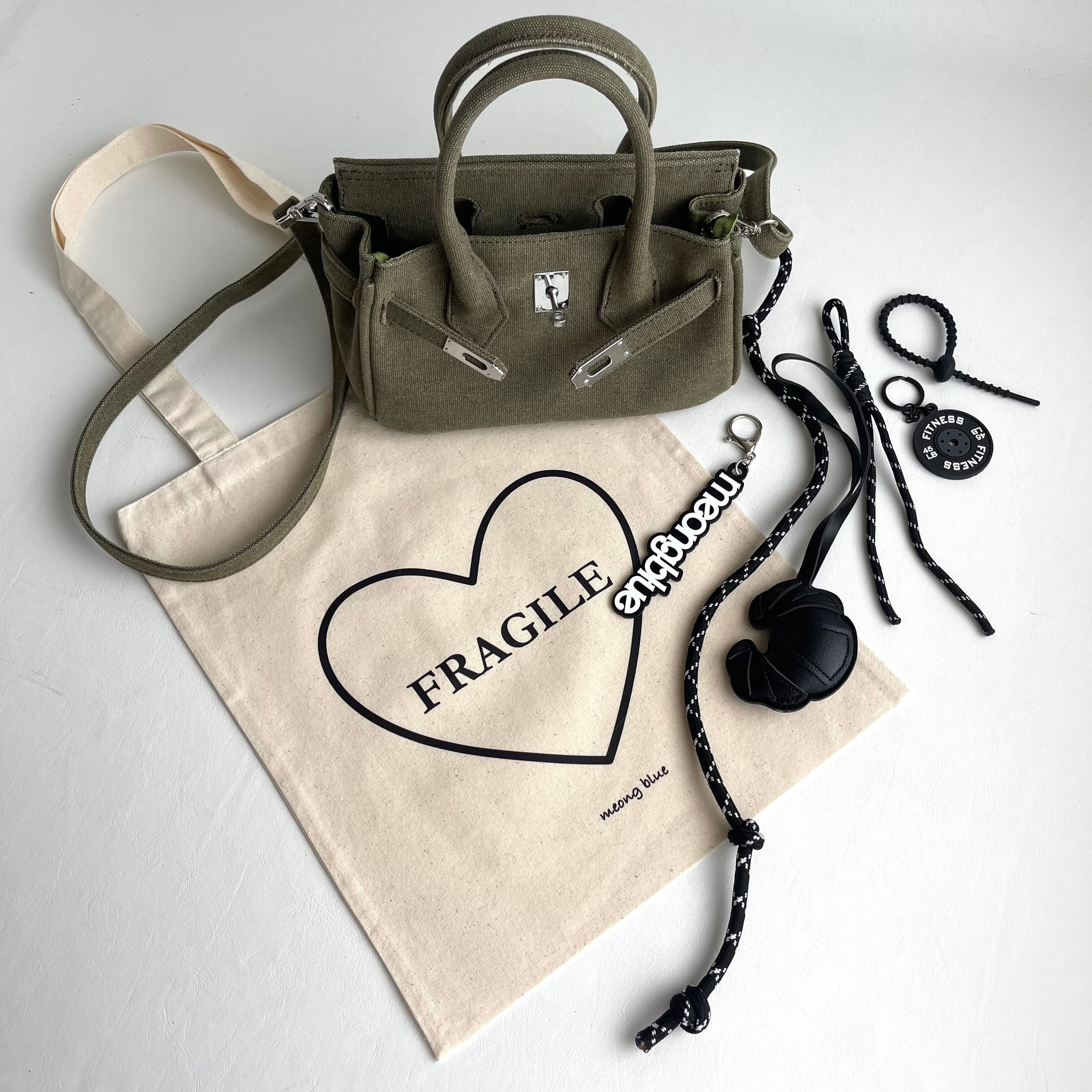 meong blue メオンブルー KANAGU Army BAG ハンドバッグ KANAGU Army BAG / Vintage Black / Star & Love Pink | meong blue