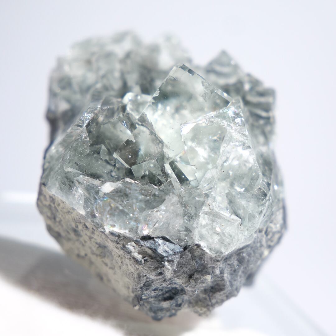 フローライト 中国・浙江省 / 原石 標本【2】 | ariife.公式オンライン