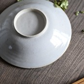 たくまポタリー 8寸深皿 皮鯨 (1枚) : 2104700010852