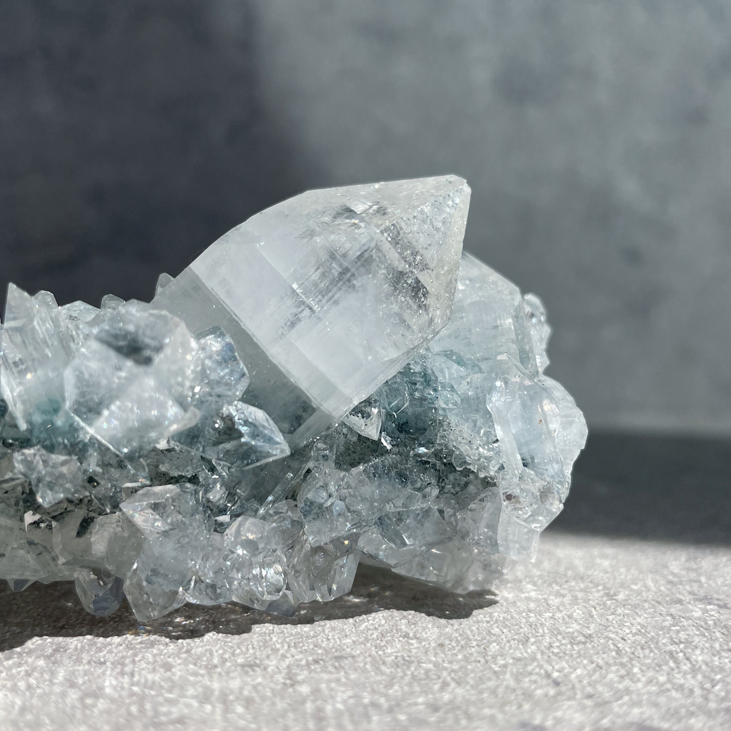 アポフィライト　キラキラが素敵⭐︎ アポフィライト 33◇ Apophyllite ◇天然石・鉱物・パワーストーン