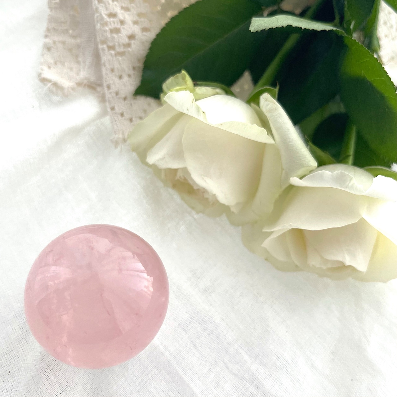 スターローズクォーツ*スフィア*250804-02*天然石*置き物*インテリアストーン