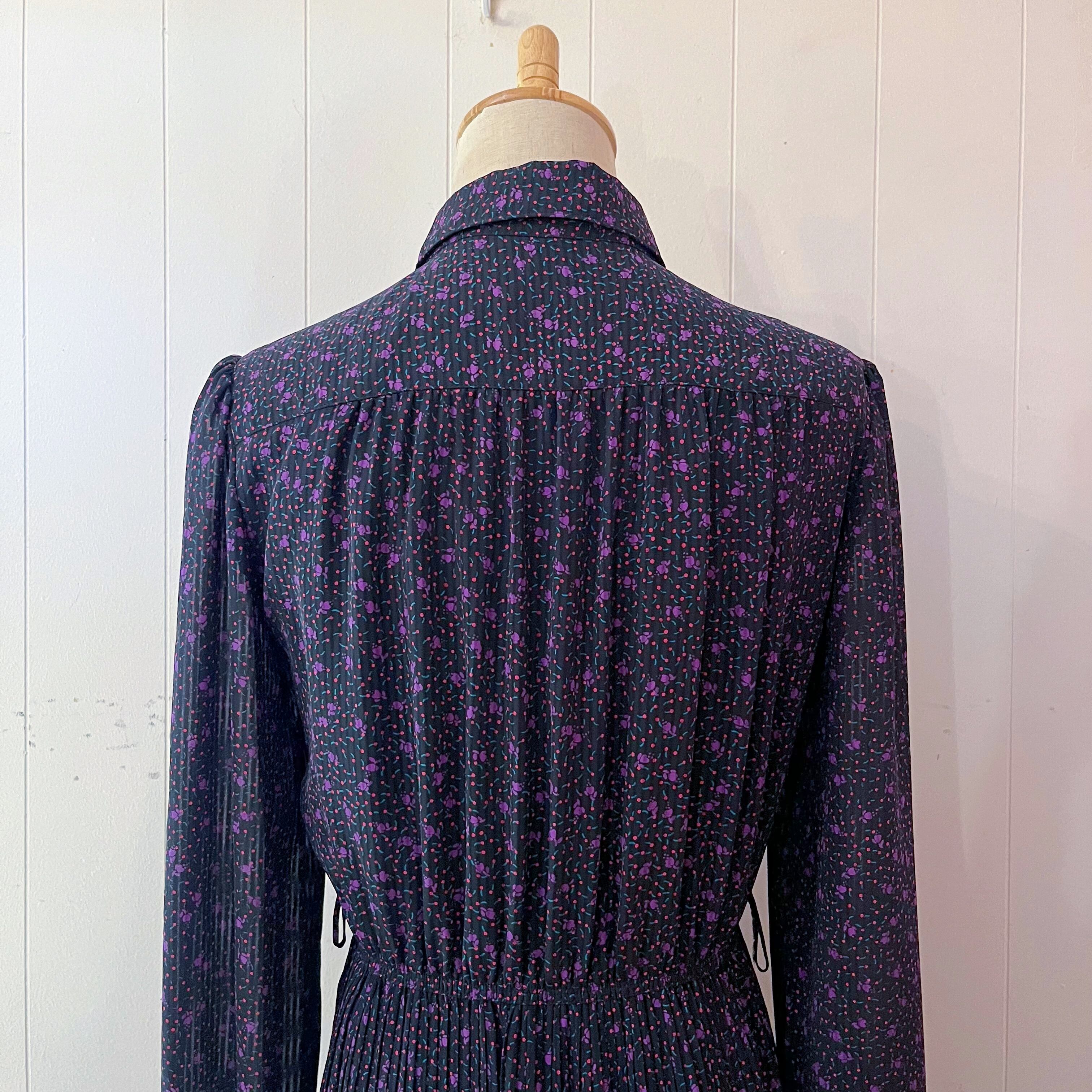 purple heart dot pleats one-piece