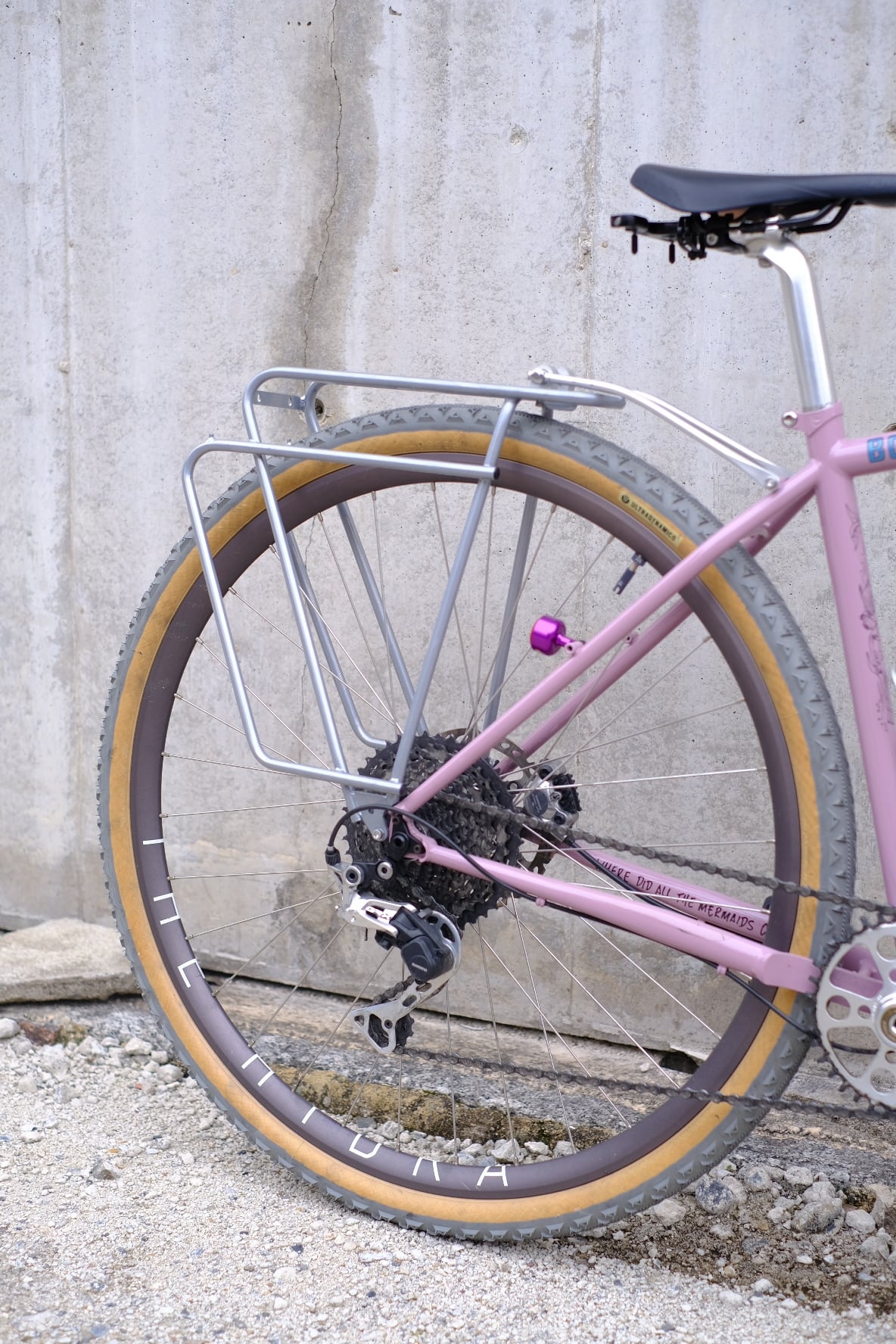 TUBUS】LOGO CLASSIC 26