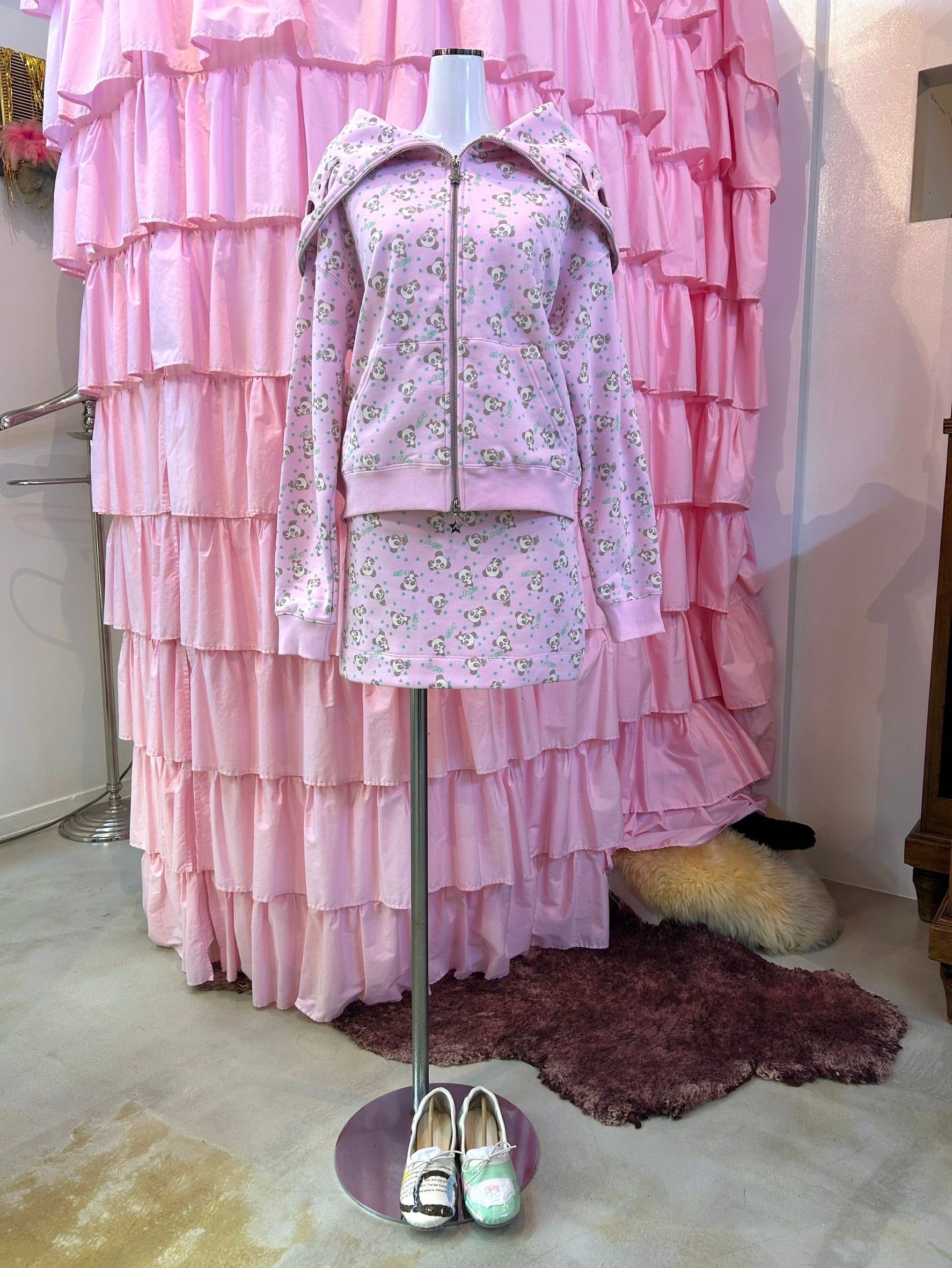 Ashley WILLIAMS BUTTERFLY HOODIE / pink panda