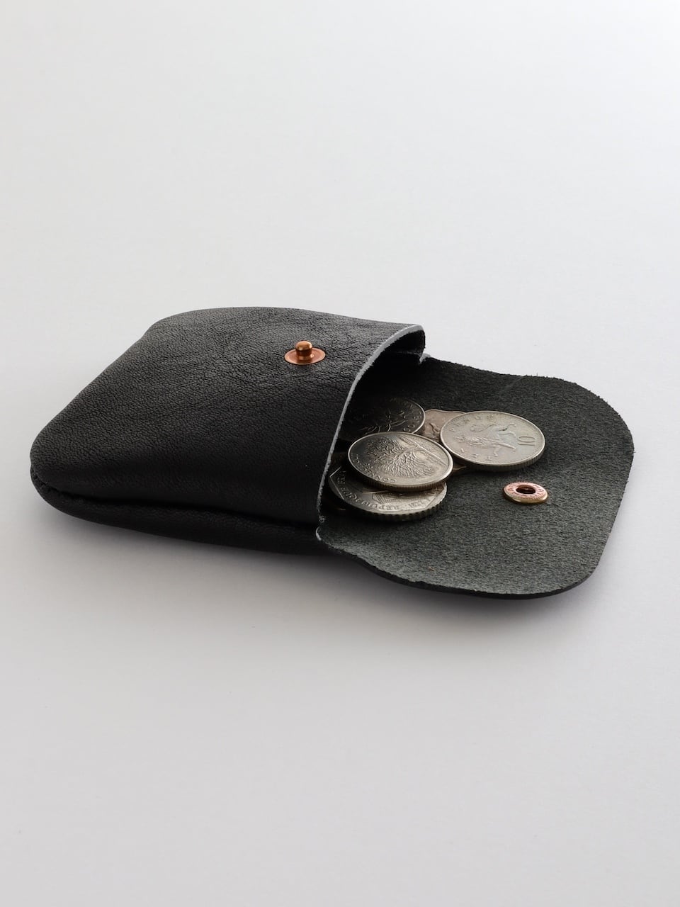 フラップポーチ S ブラック / Flap Pouch Small Black | Sensitivity