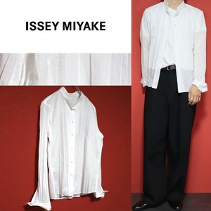 ISSEY MIYAKE FETE