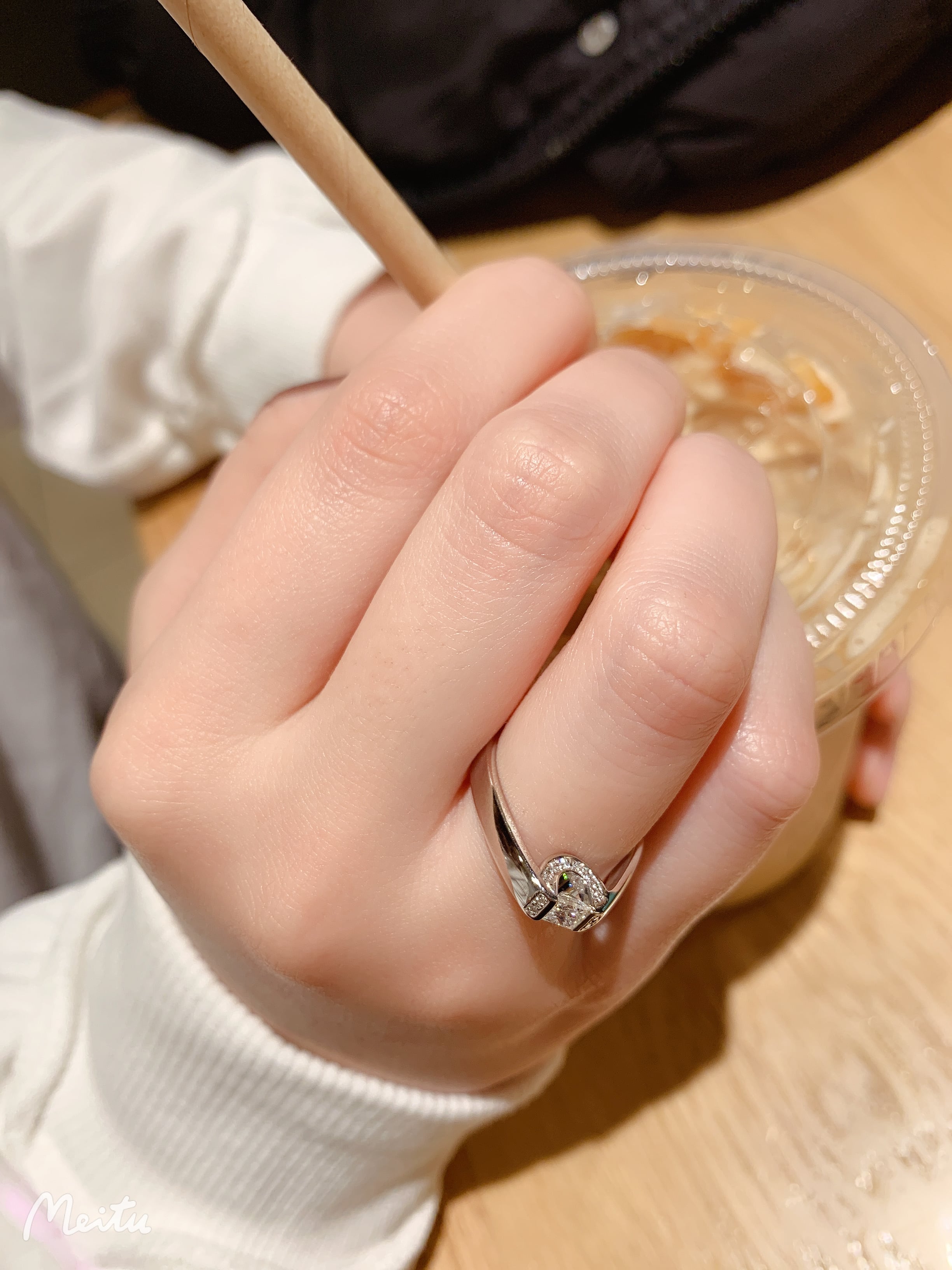 PT900 0.82 cts 天然ダイヤモンド プロポーズリング PT900 1.00 cts