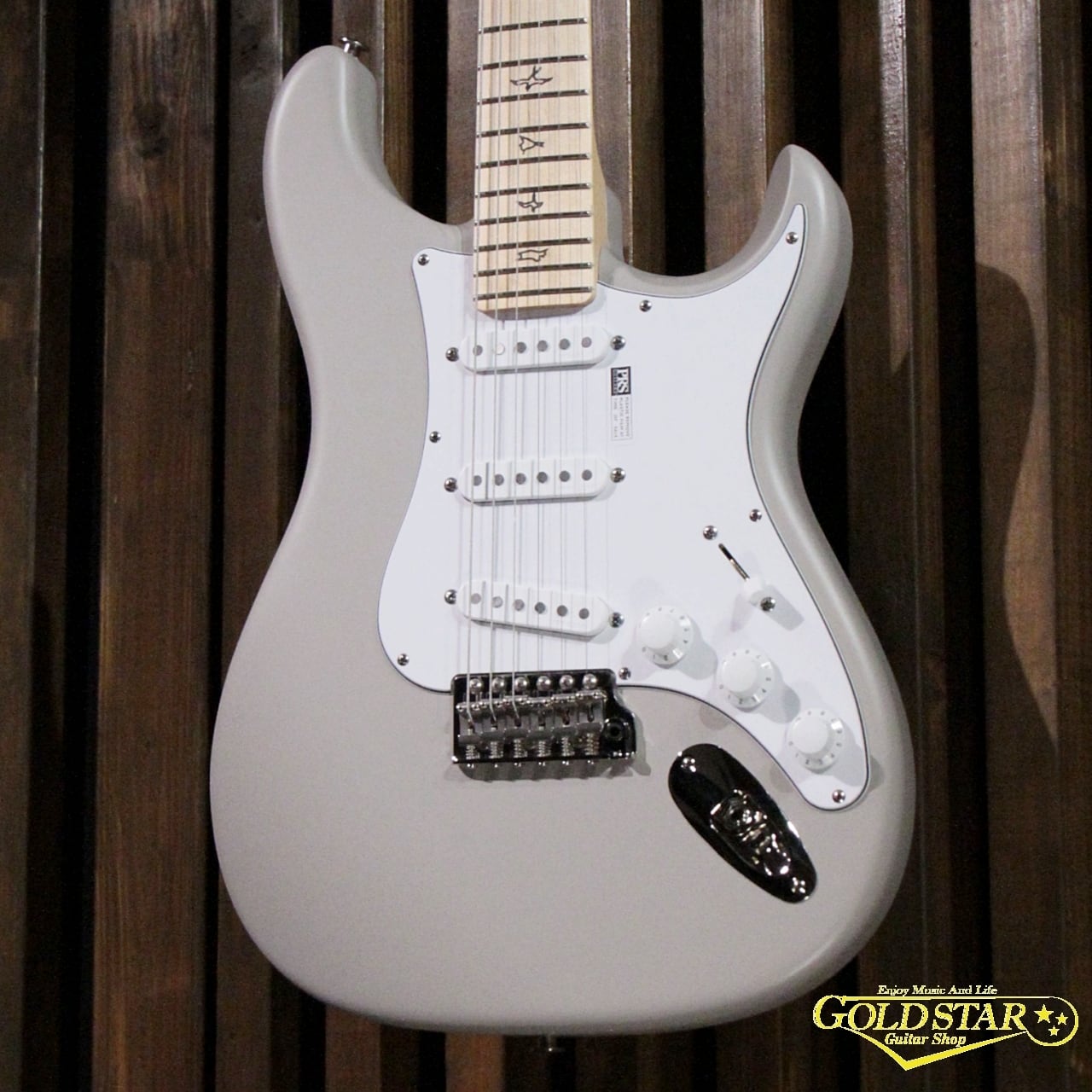 Silver Sky | ギターショップ GOLD STAR (WebShop)