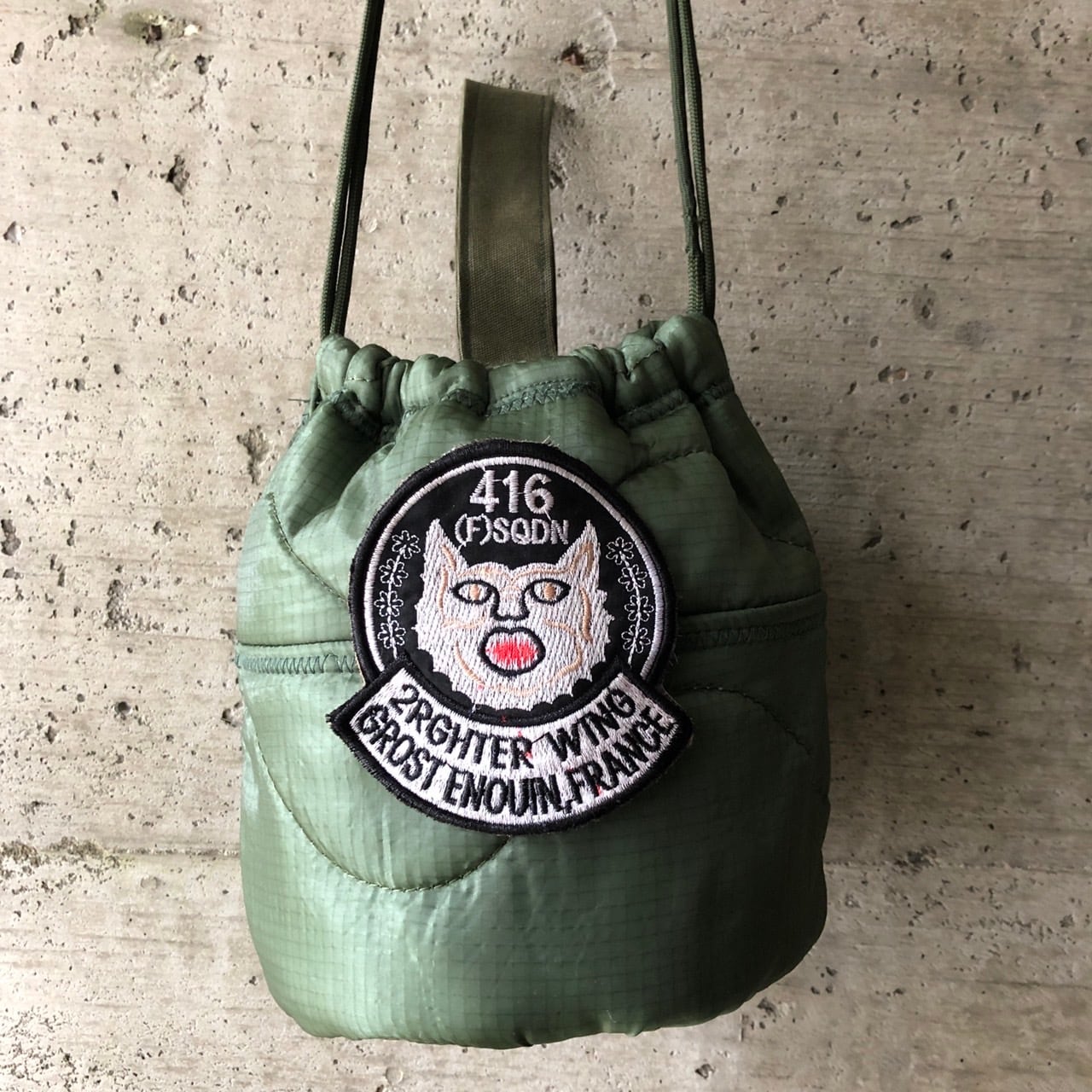 ミリタリーリメイク商品 | ビンテージ雑貨 家と外で