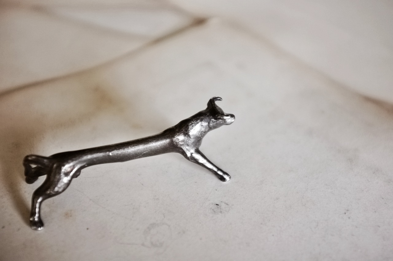 フランス 黙想する動物たちとカトラリーレスト 雄牛さん アンティーク