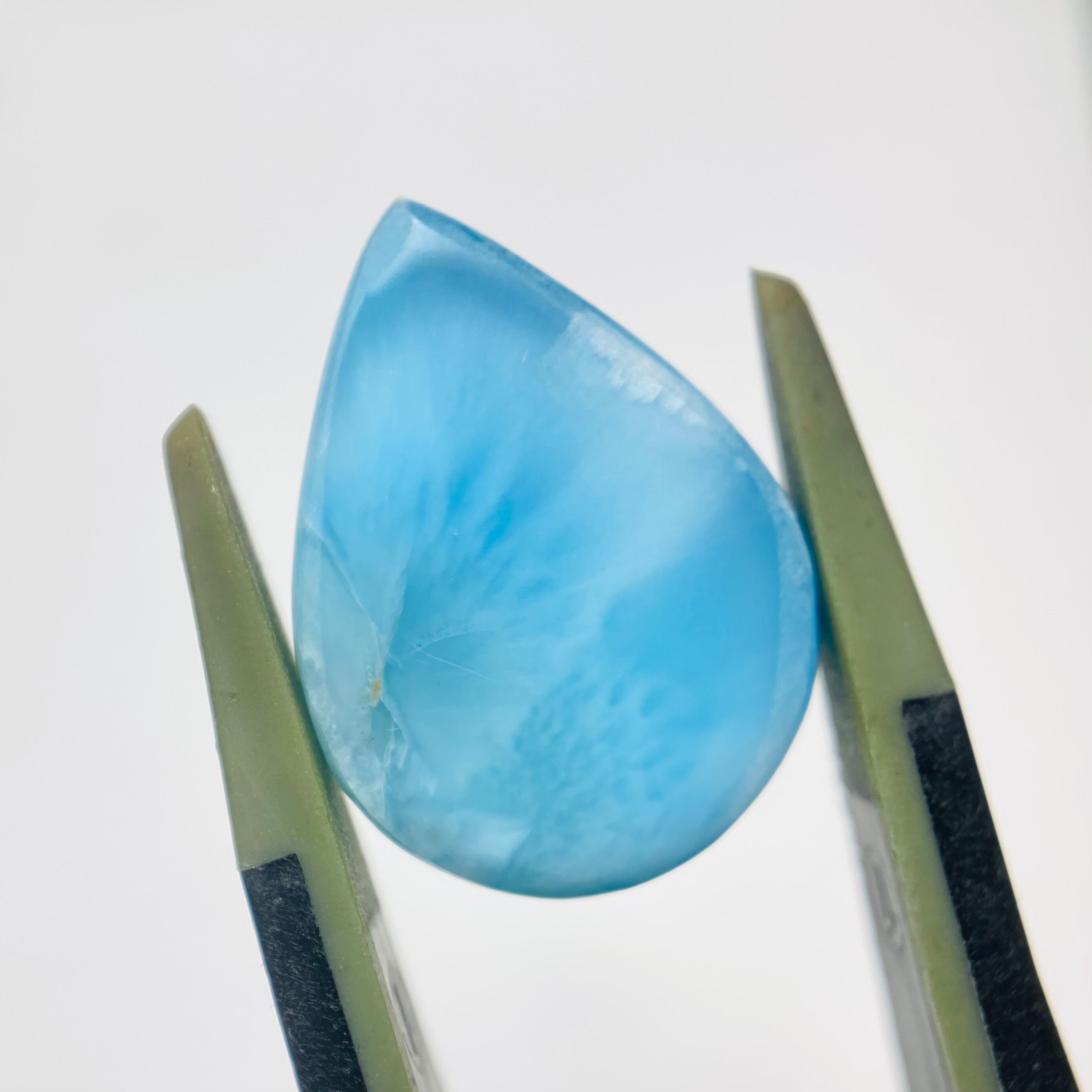 カリブの青　ラリマー