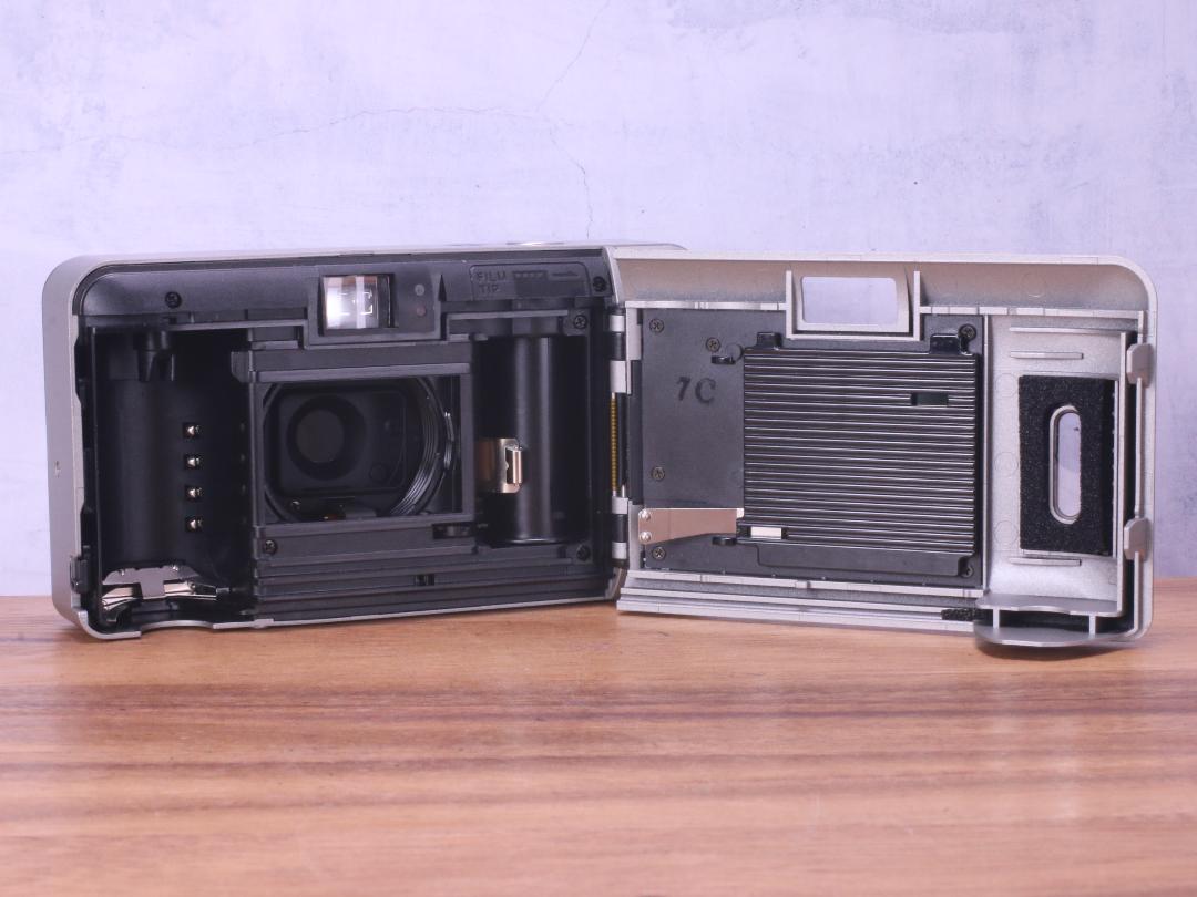 Konica Big mini F | Totte Me Camera