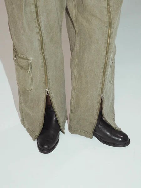 ensou. (エンソウ) / Parachute pants Olive | aboutfukuoka BASE