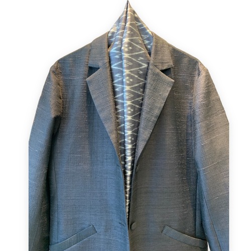 【完売】シルクストール　絣　軽いストール　兼用　カンボジアシルク　シルク　グレー　ソウタカンボジアシルク