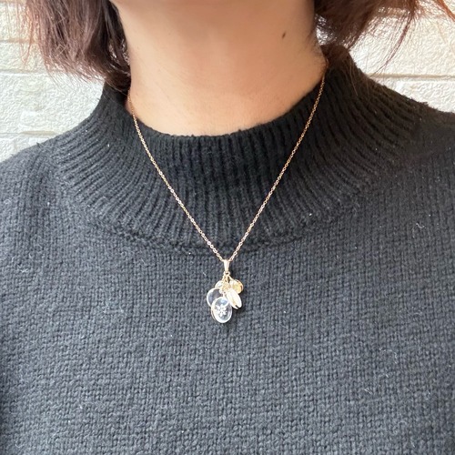 【ホリデーボックス】小さなつぶつぶサークルピアスorイヤリング&ネックレス　サージカルステンレス　スノーブルー