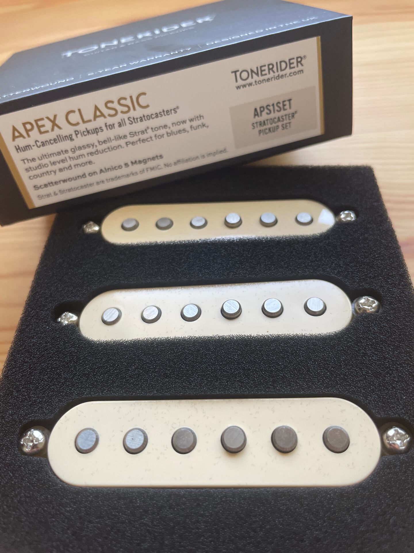 TONERIDER Apex Classic ストラト ノイズレス ピックアップ セット