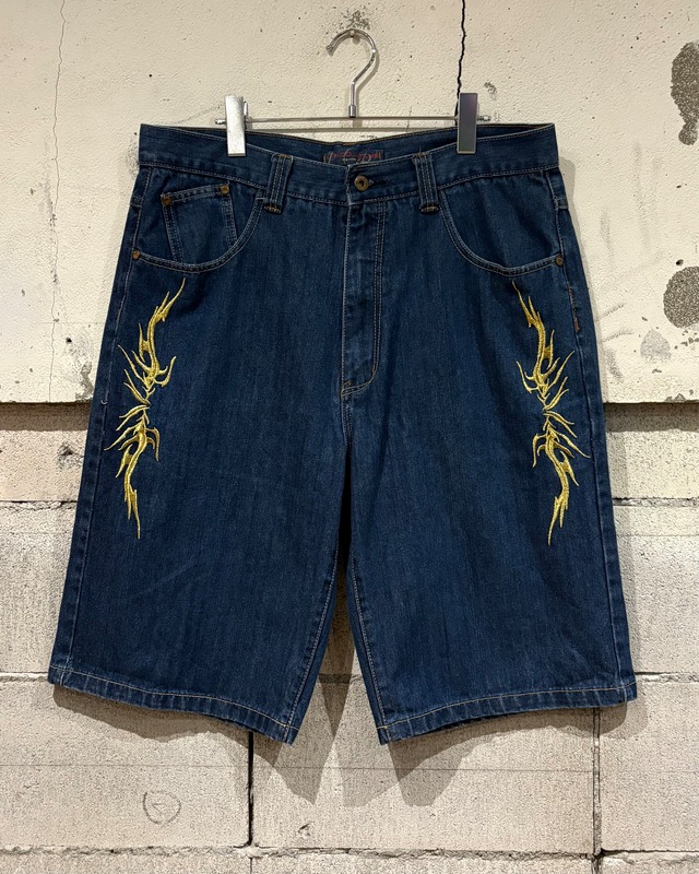 【Caka otto】 "PACO JEANS" Embroidery Vintage Loose Baggy Denim Shorts