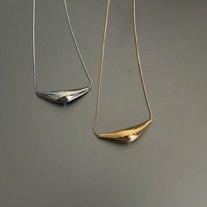 French simple design necklace 124832