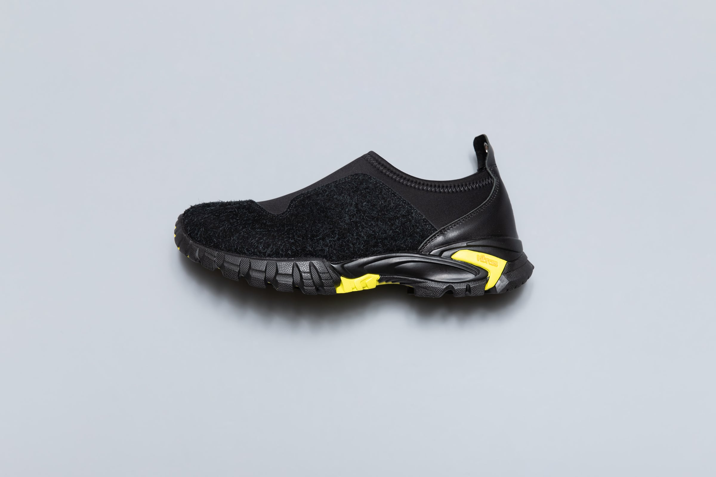 pg TRAIL MOC | BLK | PLAYGROUND | スニーカーショップ