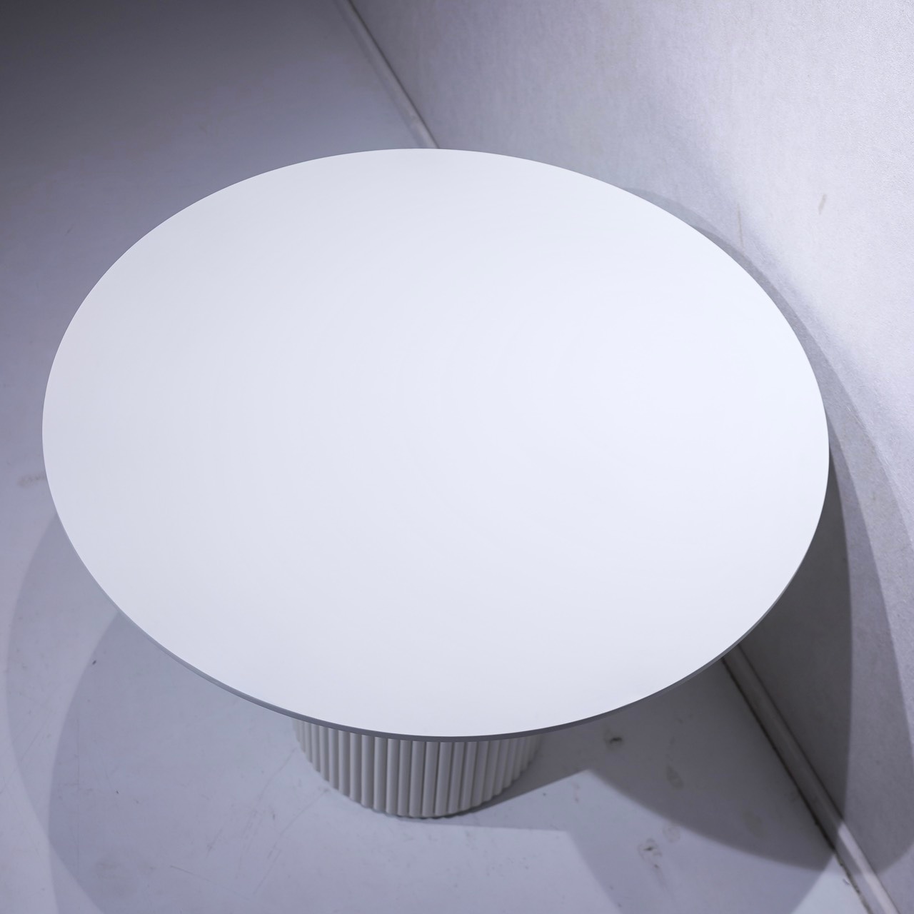 Bello Select ダイニングテーブル ラウンドテーブル 円形 テーブル 食卓 ホワイト モダン 北欧 ホテルライク