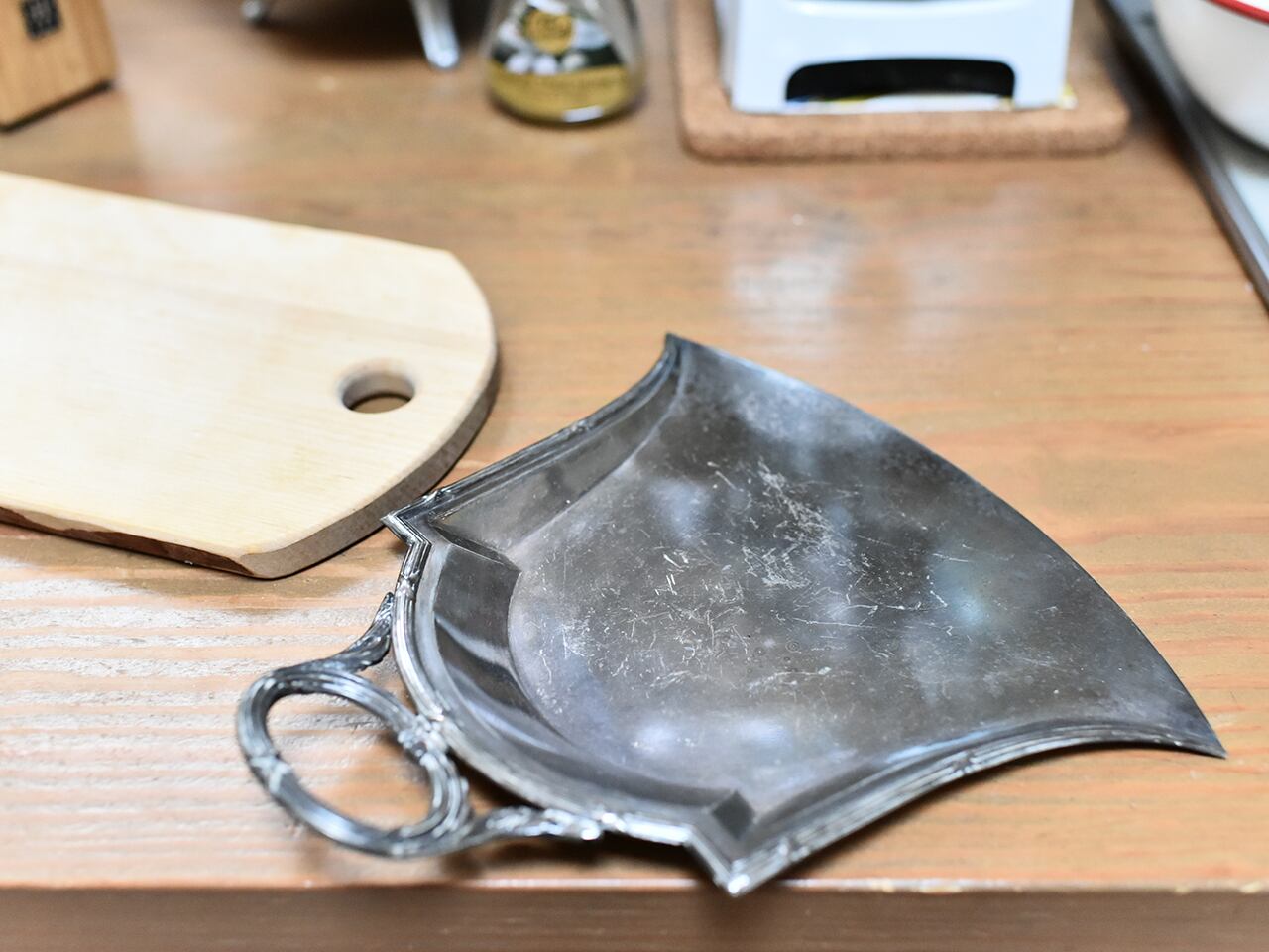 シンプルなデザインが素敵なダストパン テーブル用ちりとり フレンチ