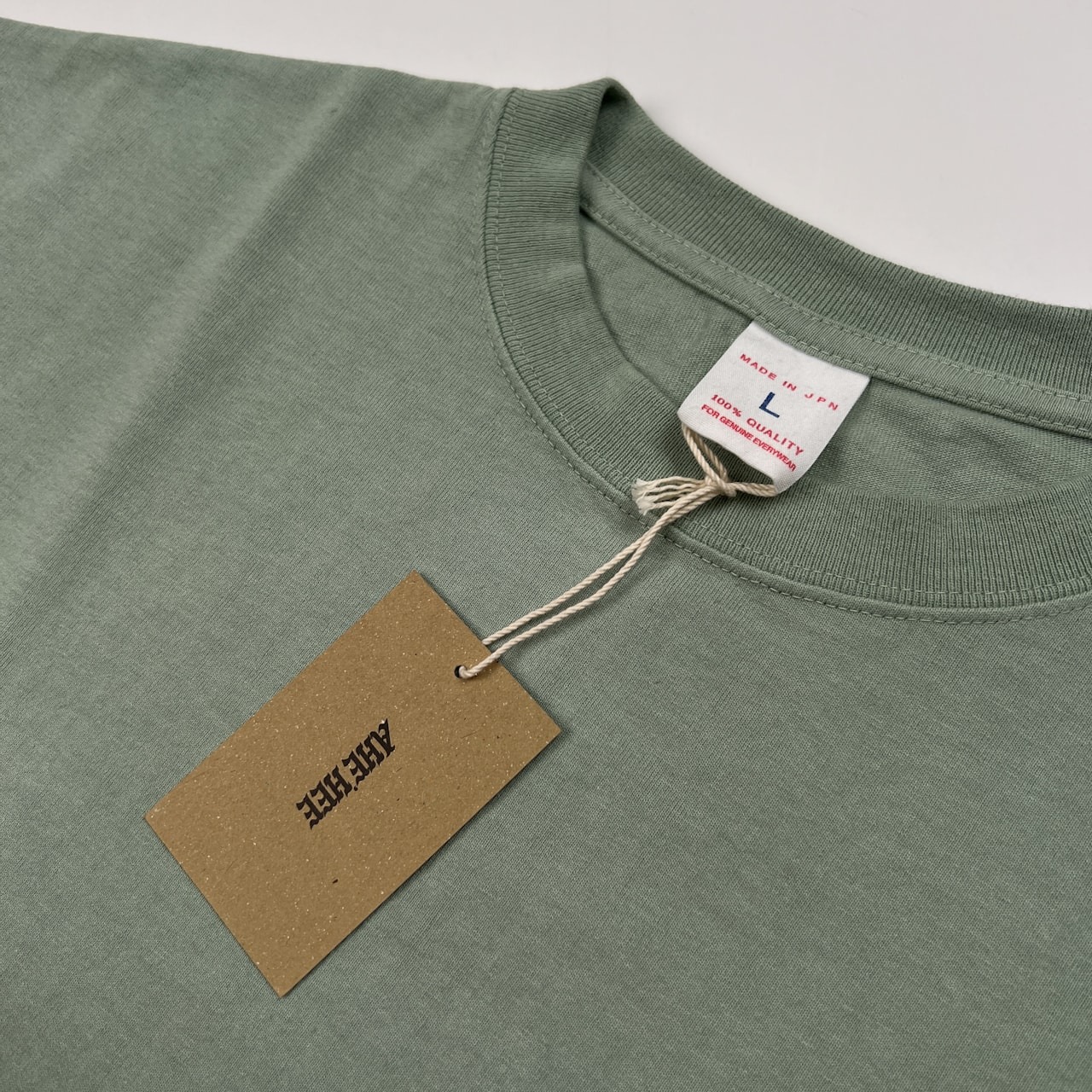 タグ付き 未使用品 Ahe'hee / アヘヘ ロゴプリント 半袖Tシャツ カットソー サイズ L /グリーン系/日本製