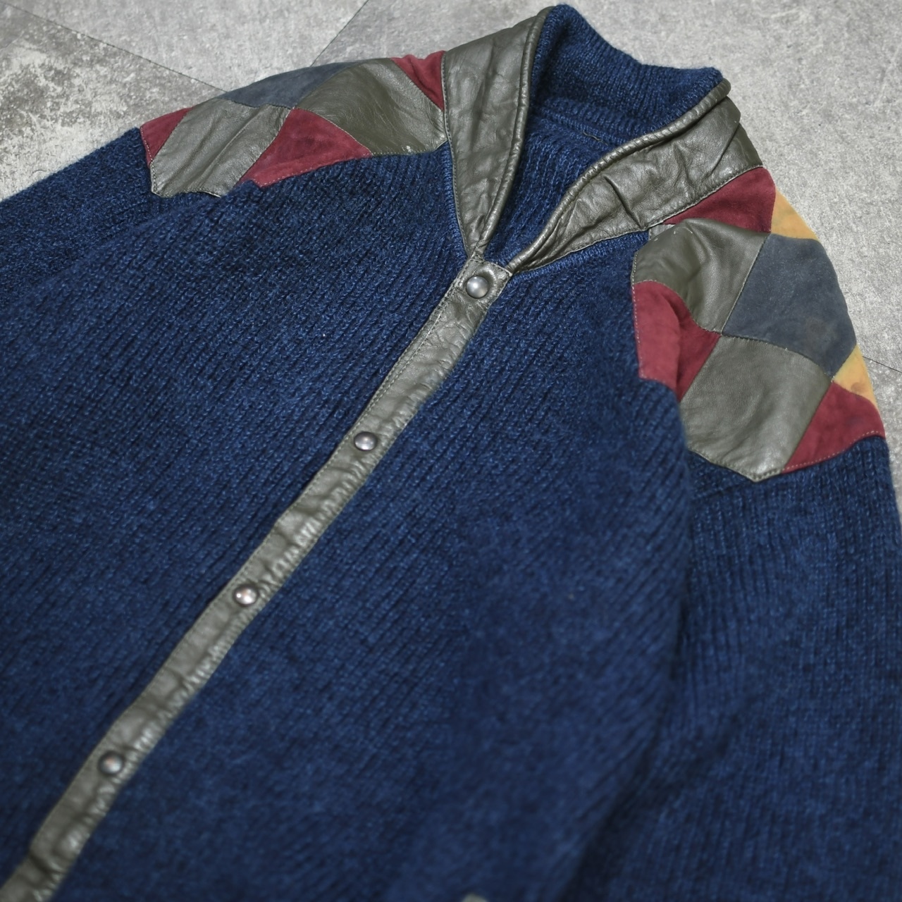 leather switching design knit blouson