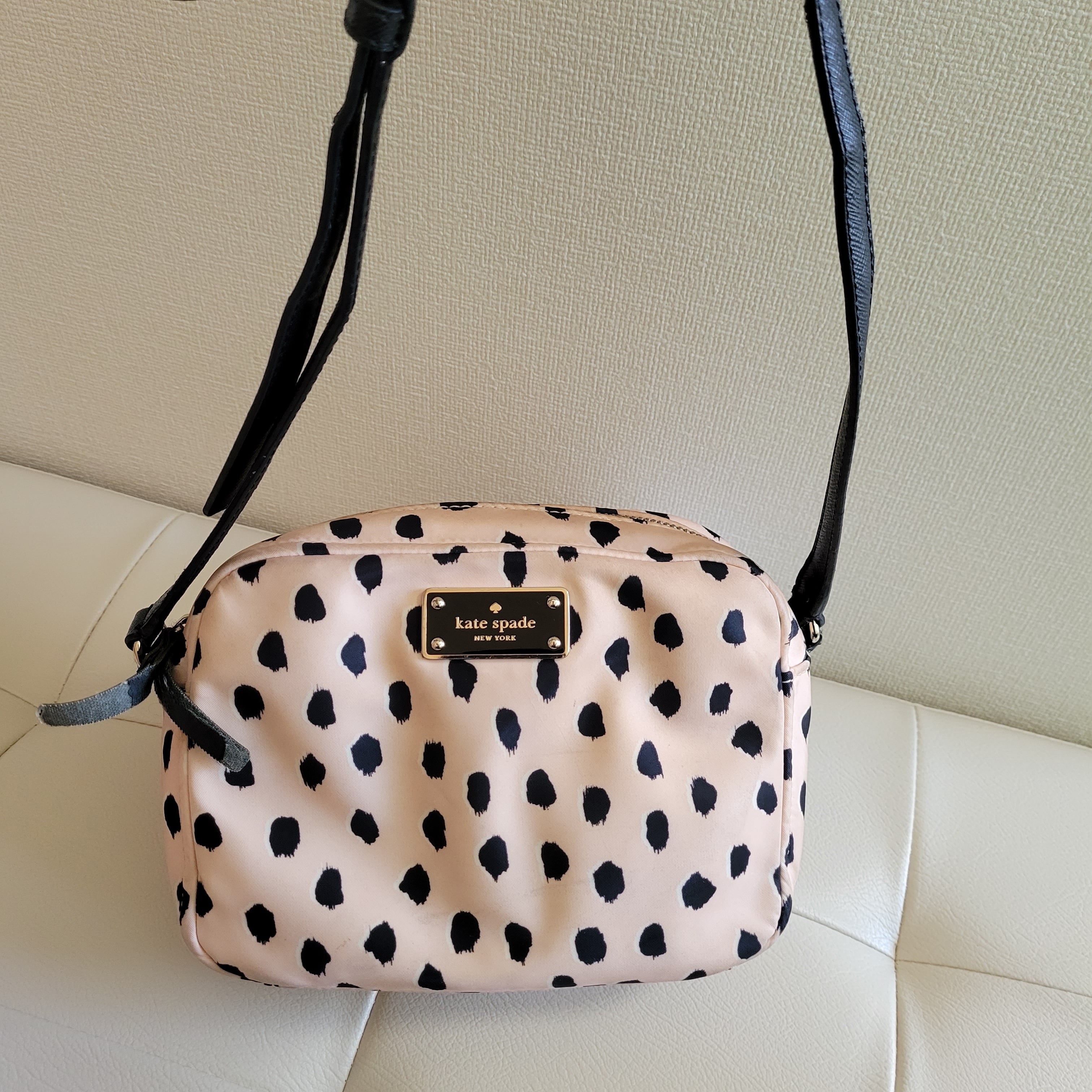 Kate Spade New York mini ショルダーカラーブラック