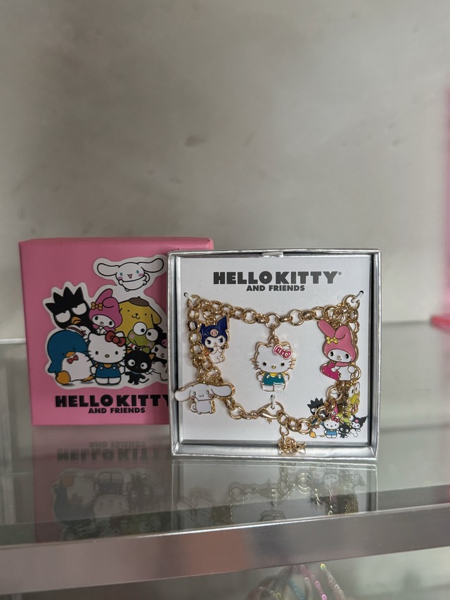 USA Sanrio friend charm bracelet