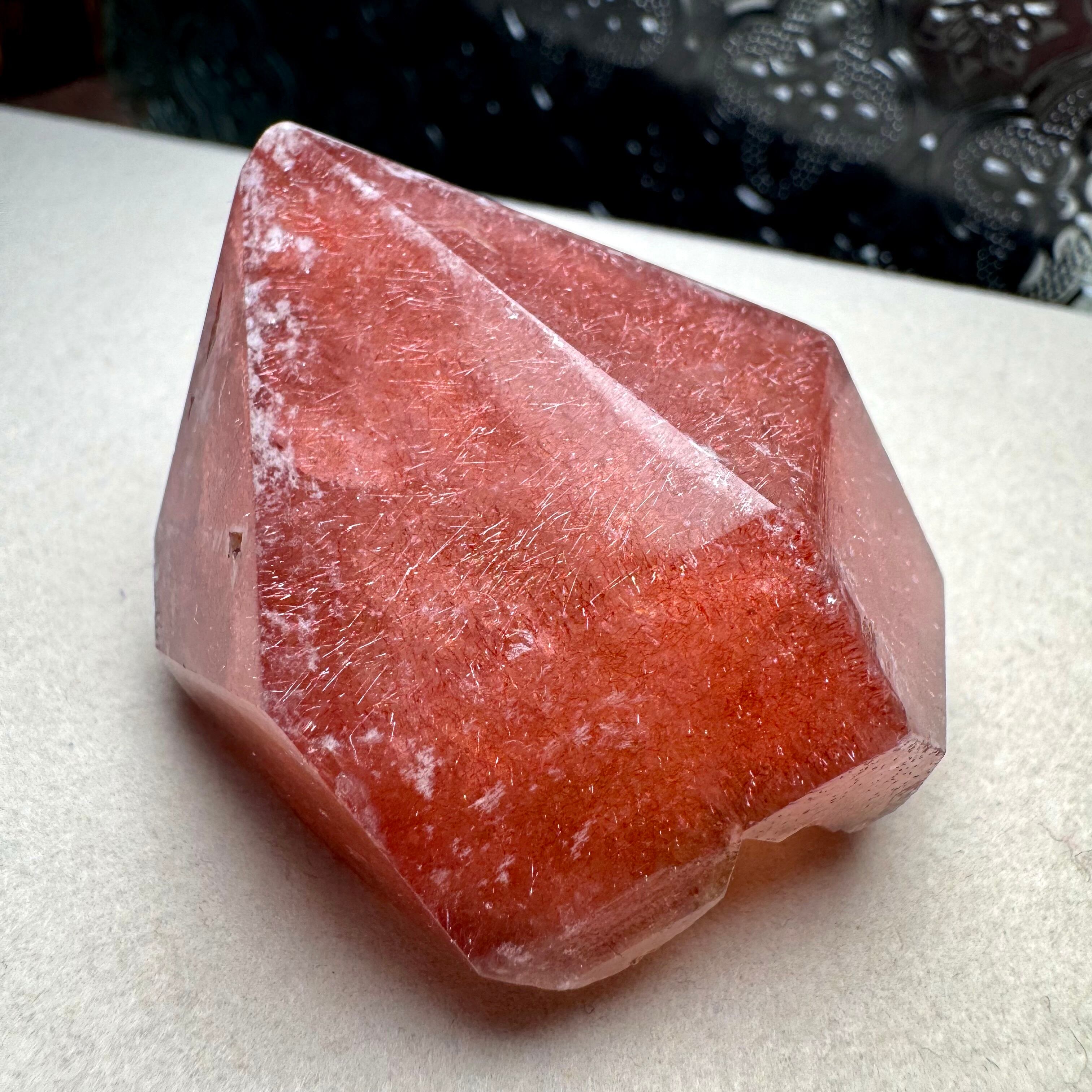 カザフスタン産 ストロベリークォーツ 原石 約78g