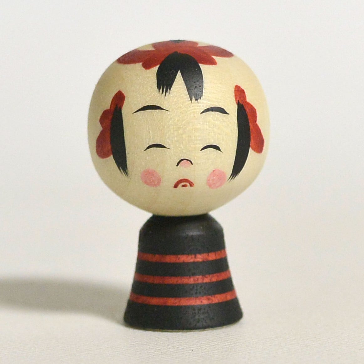 小寸こけし（ミニこけし） 約1寸 約3.5cm 鈴木明 工人（作並系）#2264