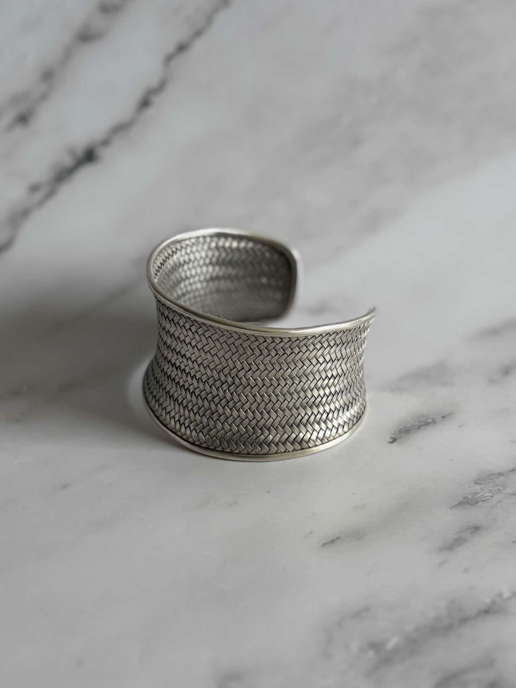 Damage Signet Ring | PAY ID