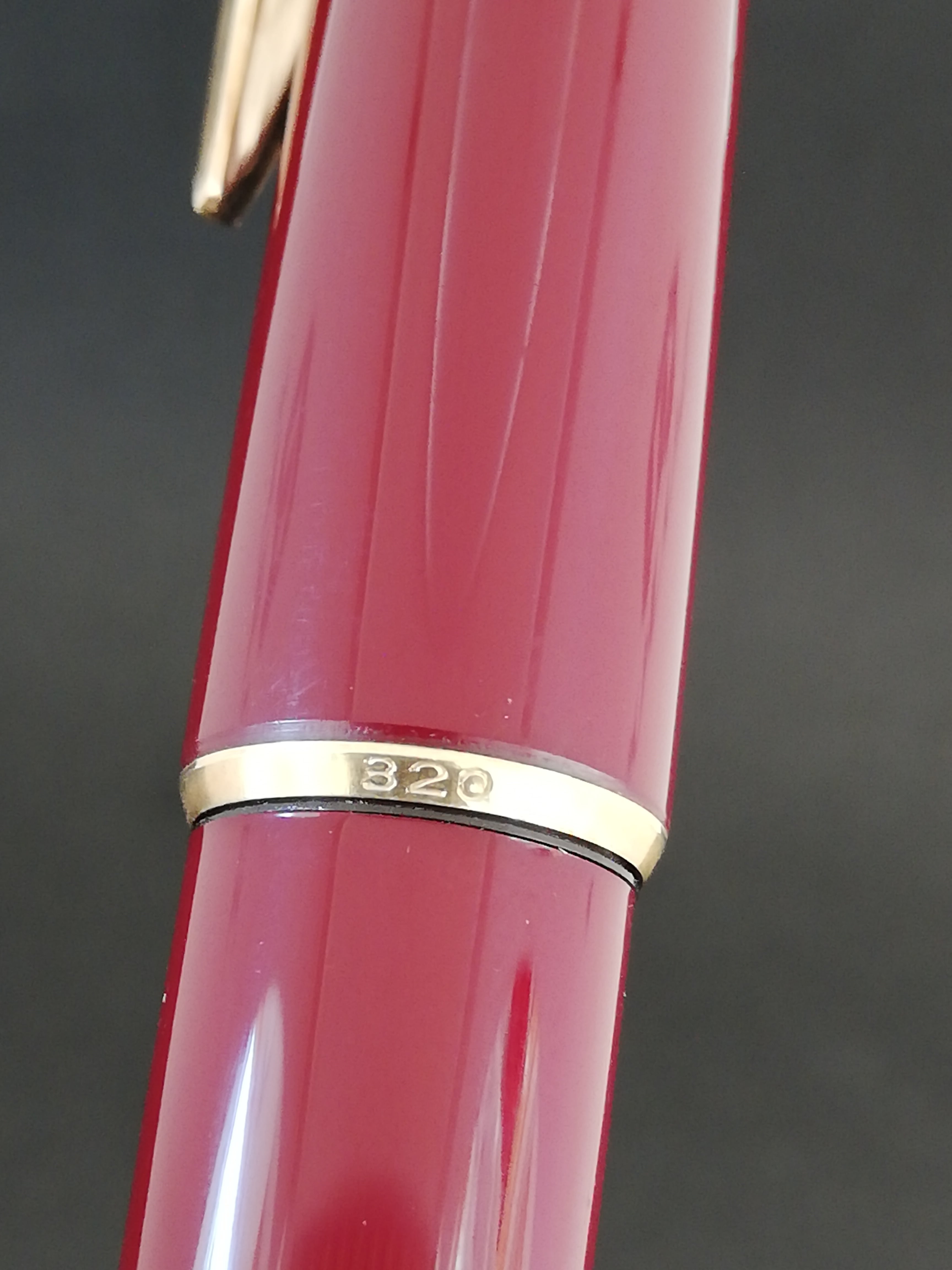 70s モンブラン 320 ボルドー MONTBLANC 320 （細字） 14K 02175