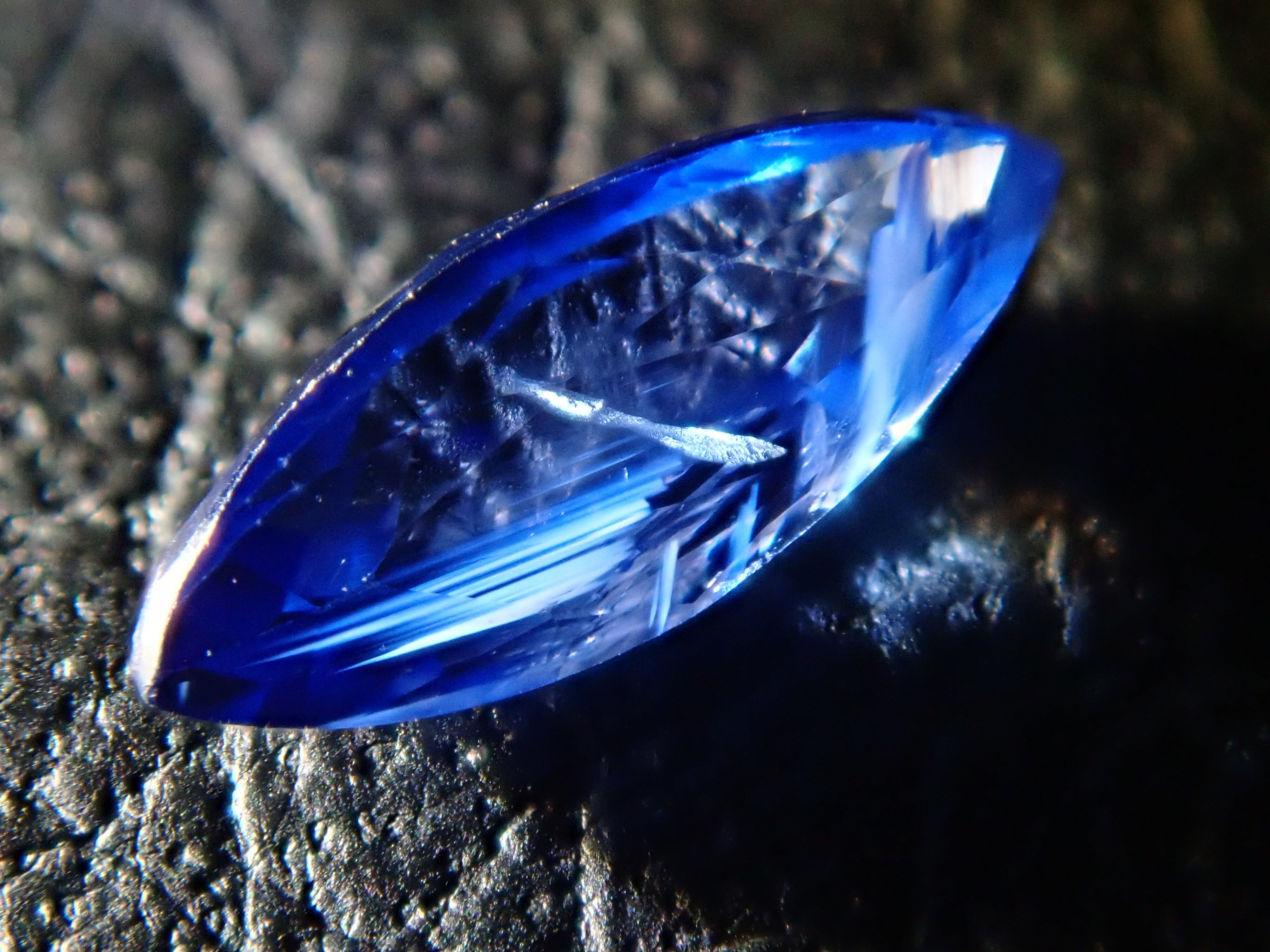 タンザニア産パープルサファイア 0.361ct | Gem Shop Urcaguary
