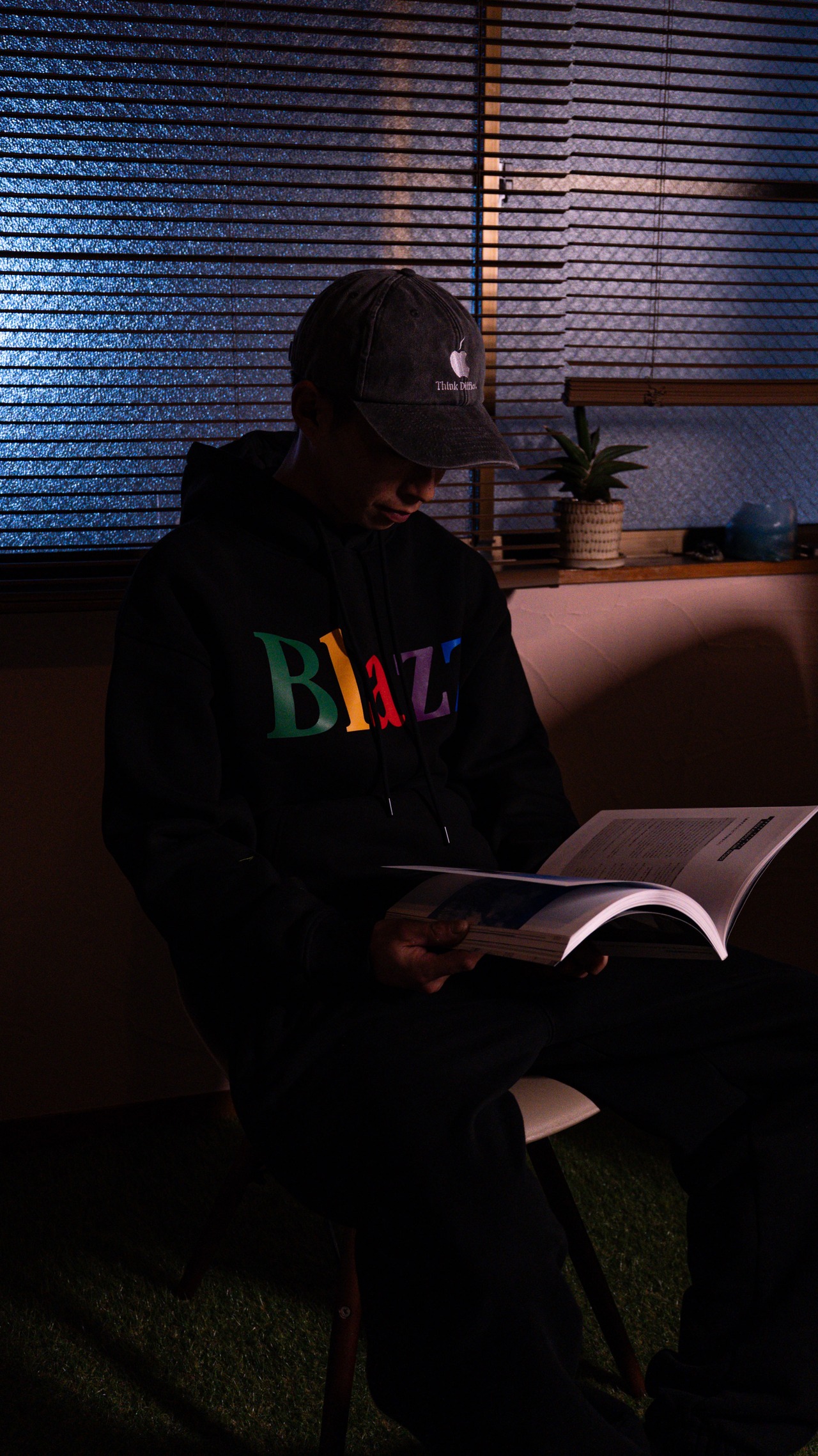 Think Difficult Washed Vintage dad Cap [Black]