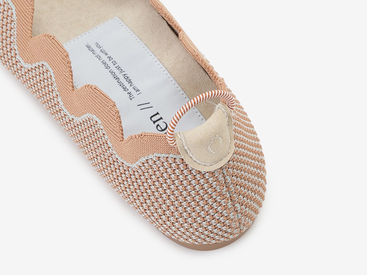 scallop pattern / MINT & CAMEL