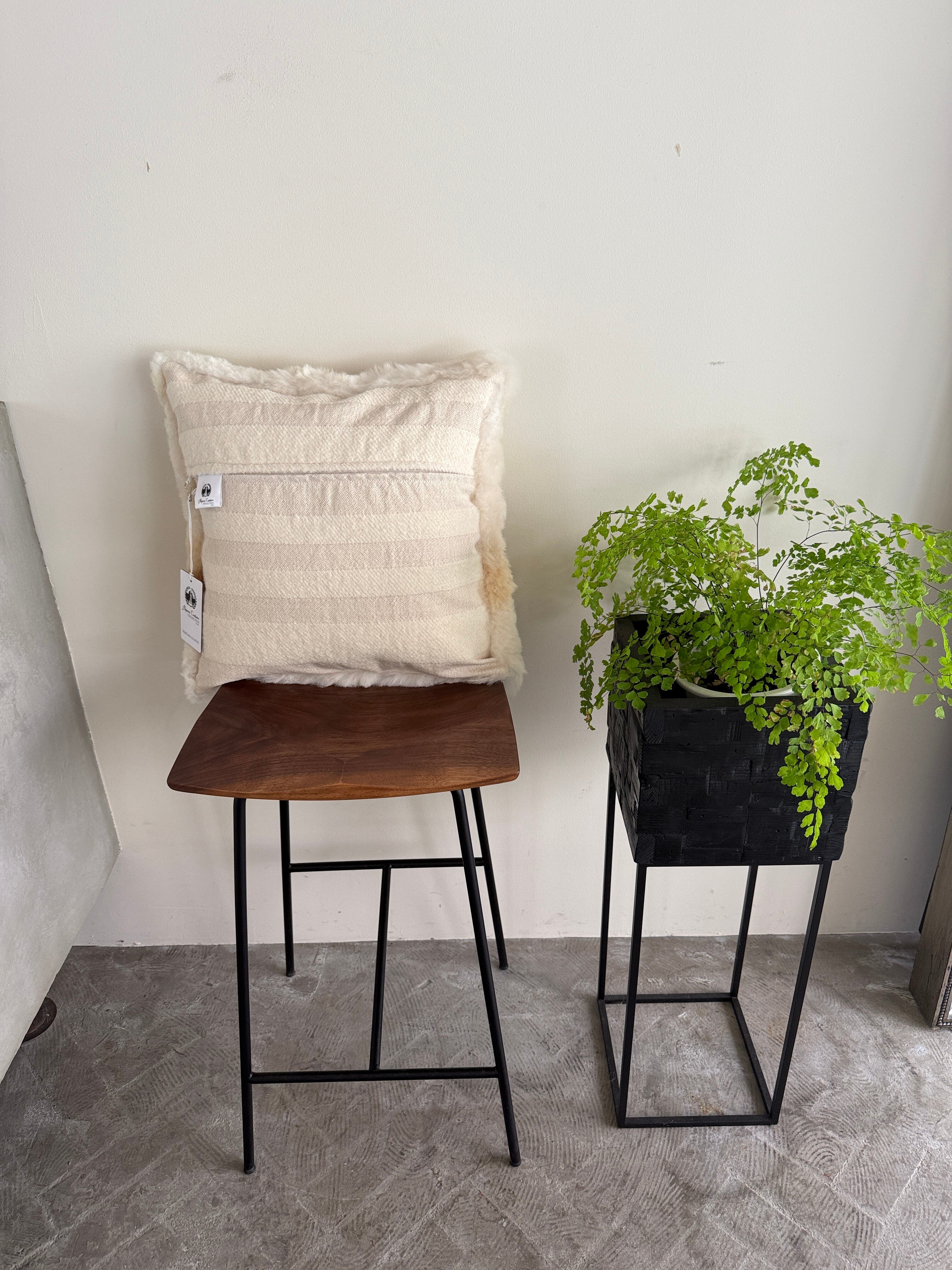 アルパカもふもふクッションカバー40㎝×40㎝ HUAKAYA | Pay ID
