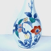 花瓶　細い花瓶　
